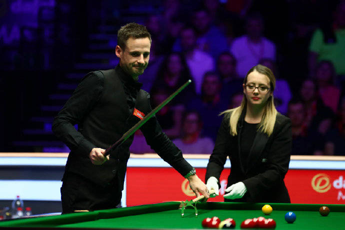 强硬防守 强硬防守