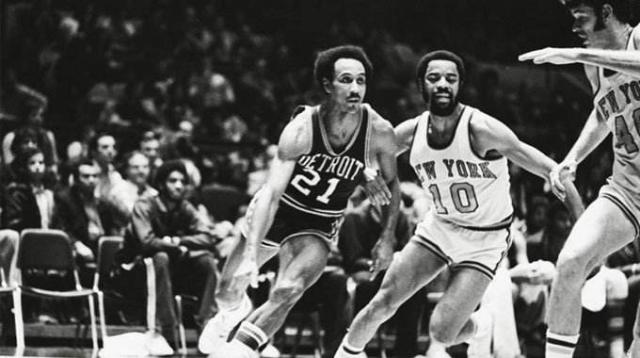 退役球员躺 退役球员躺